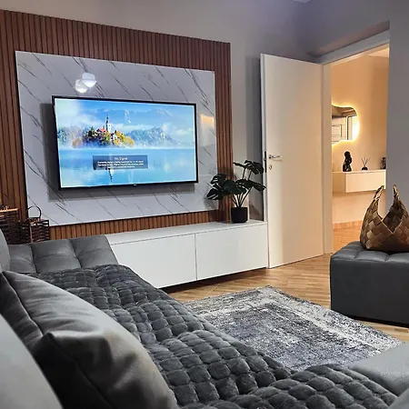 New Modern Apartmán