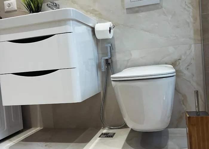 New Modern Τίρανα