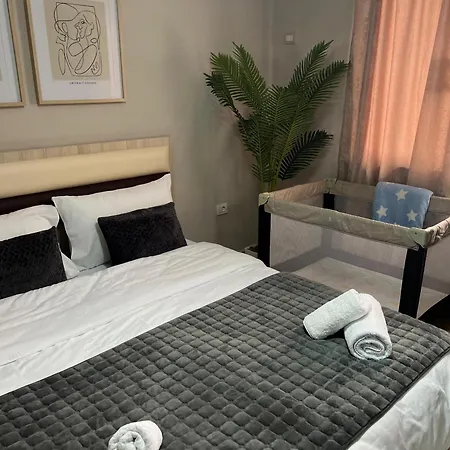 New Modern * Тирана